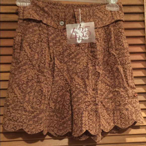 Matilda Jane NWT shorts size 12 - Picture 1 of 1